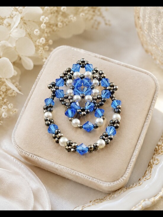 Jewelry - Blue and Silver Beaded Handmade brooch